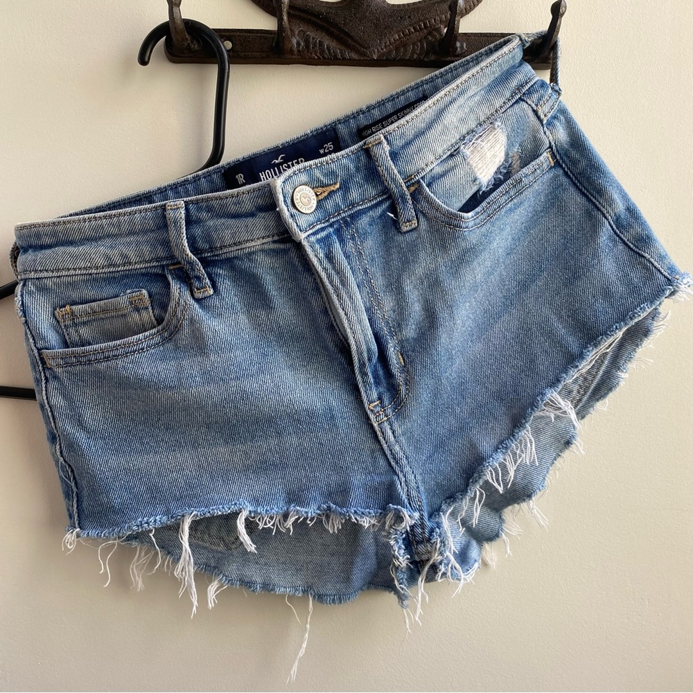 Hollister shorts